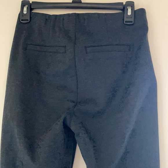 SKINNY GIRL BAILEY PULL ON JEGGINGS BLACK/DARK GRAY W/ METALLIC EMBELLISHMENTS - Picture 3 of 12